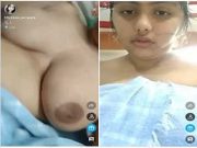 Hot Indian Model Shows Boobs on Tango Show