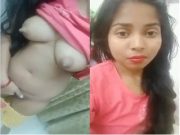 Cute Desi girl Shows Her Boobs and Pussy