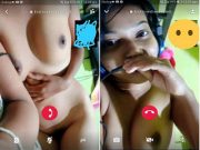 Cute Lankan Girls Shows boobs and pussy