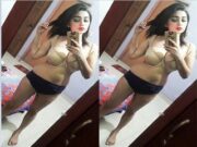 Desi Girl Record Her Nude Video