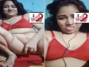 Horny Desi girl Masturbating